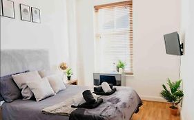 Glasgow City 1 Bedroom Apartment